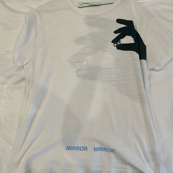 Off-White Tops - Off-White Women’s T-Shirt🤍